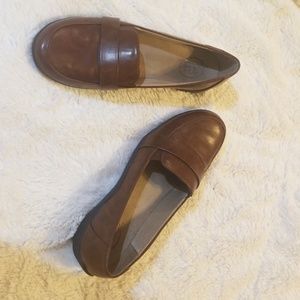 Life stride slip on shoes 8.5